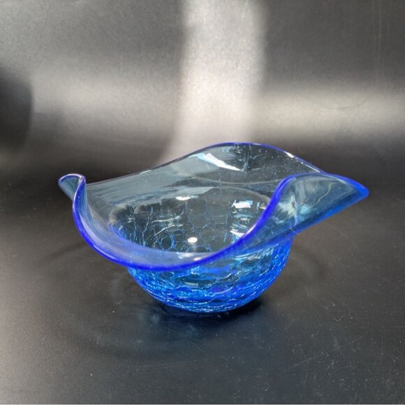 Handcrafted Blue Crackle Art Glass Bowl With Flared Rim Decoration - Picture 8 of 11